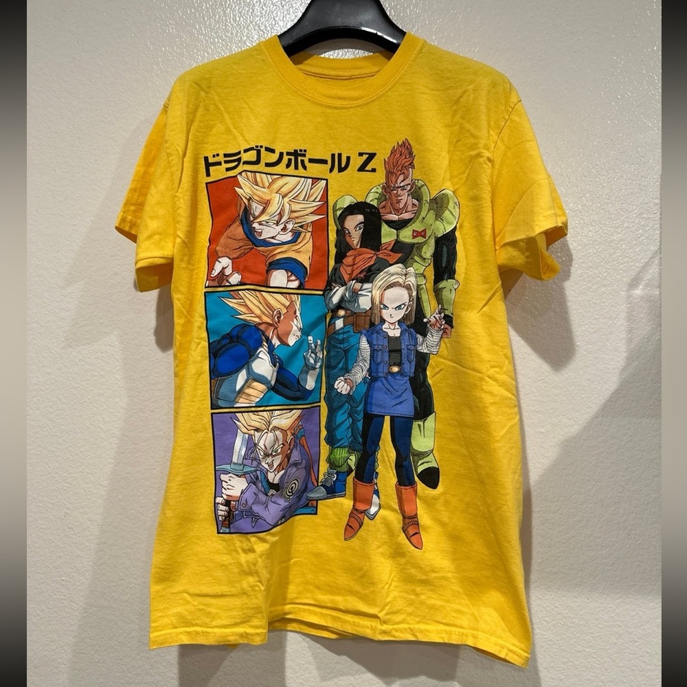 Hot Topic Dragonball Z shirt